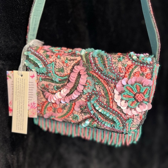 🩷MADE IN INDIA HANDMADE VIRAL Paisley Sling Bag🩷NWT - Picture 14 of 17